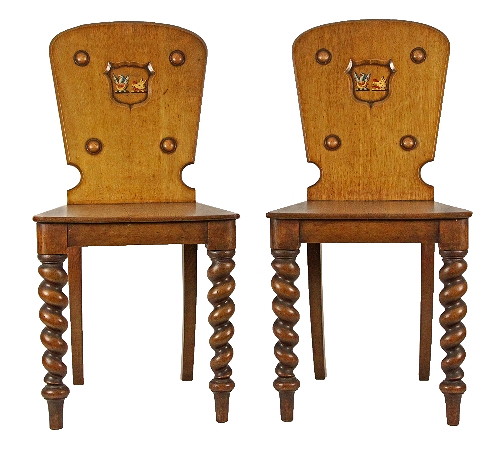 A pair of late Victorian pale oak
