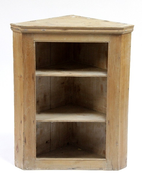 A pine hanging corner cupboard 16835f