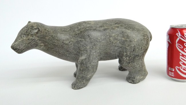 Inuit Eskimo stone sculpture bear  16864a