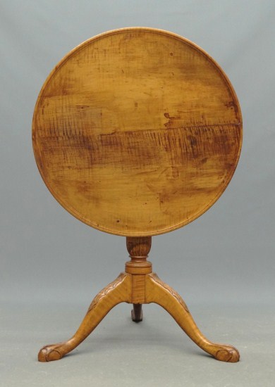 18th c. tilt top tiger maple Chippendale