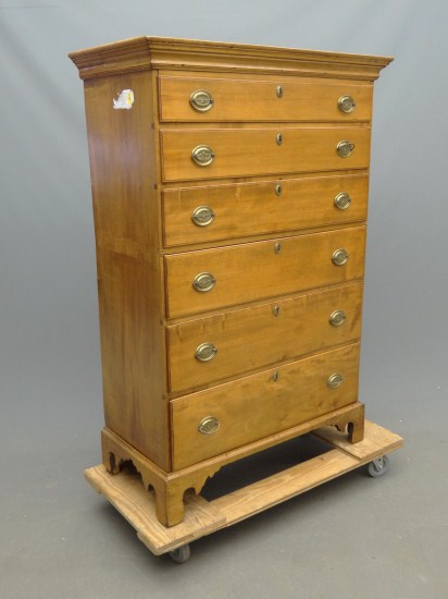 18th c. Chippendale six drawer
