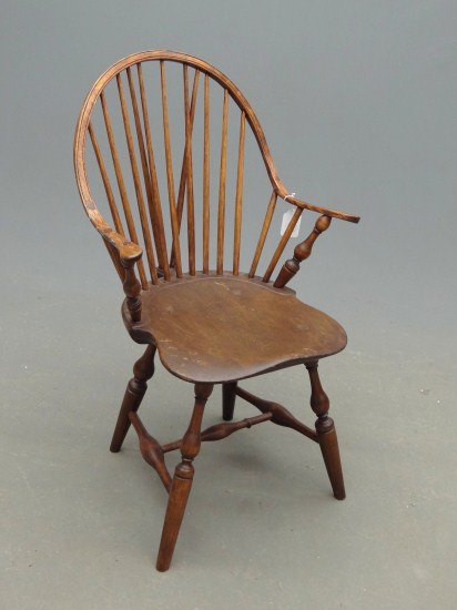 18th c brace back Windsor chair  1686ee