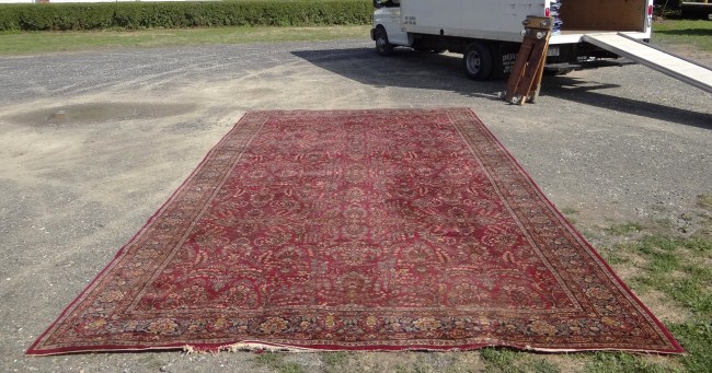 Roomsize Oriental rug. 11' 4''