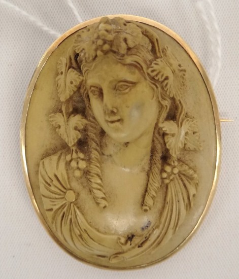 Italian lava cameo brooch 2  1687fb