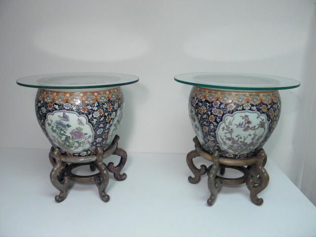 Pair of Chinese hand painted porcelain 169266