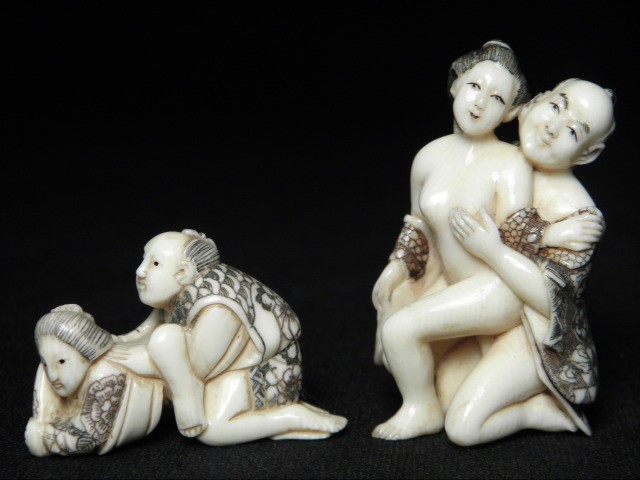 Two Japanese carved ivory erotic 1692b5