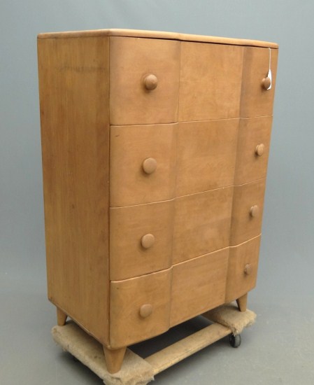 Mid Century chest drawers with 1672e9