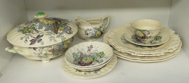 Lot Royal Doulton Kirkwood pottery 167321