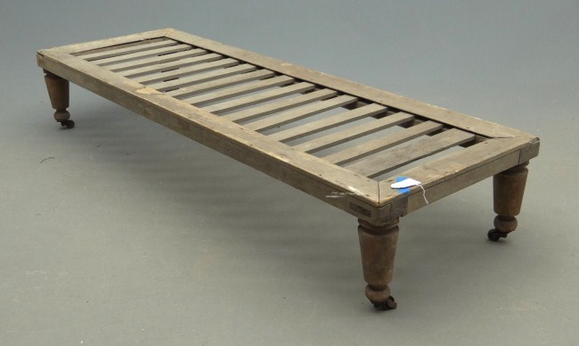 19th c primitive daybed with removable 167376