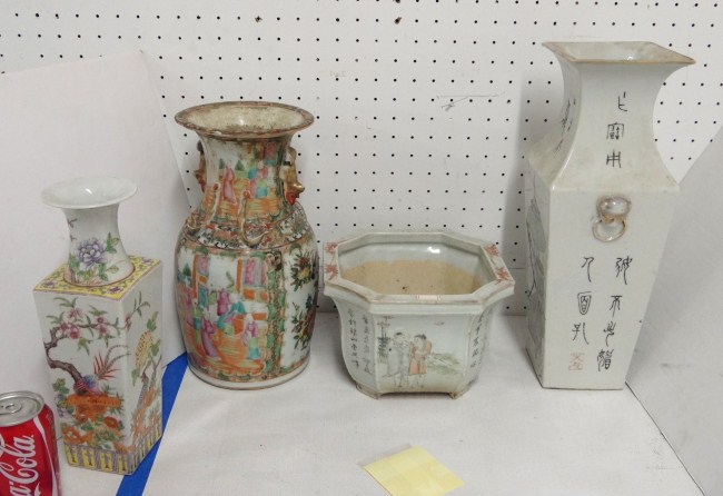 Asian porcelain lot four pieces 167393