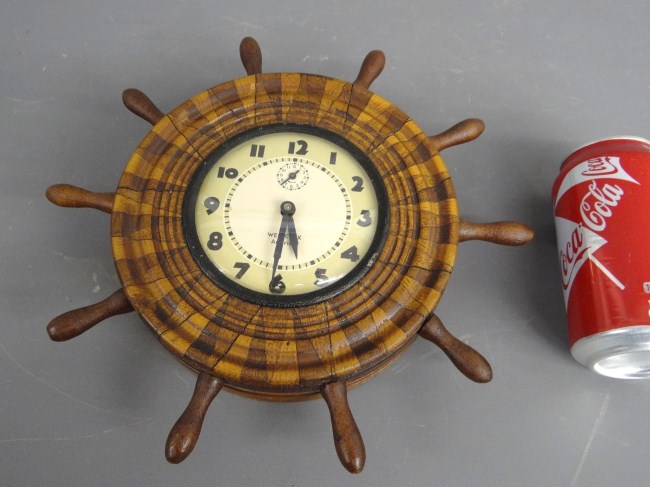Vintage Westclox clock. 10 1/2 Diameter.