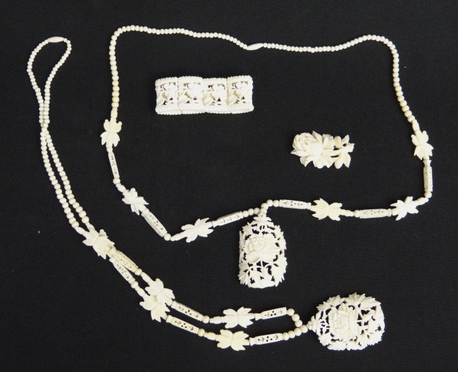 Lot (4) pcs. Asian bone jewelry.