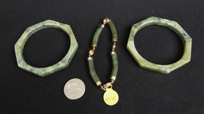 Lot 3 jade bracelets one mounted 1674b8