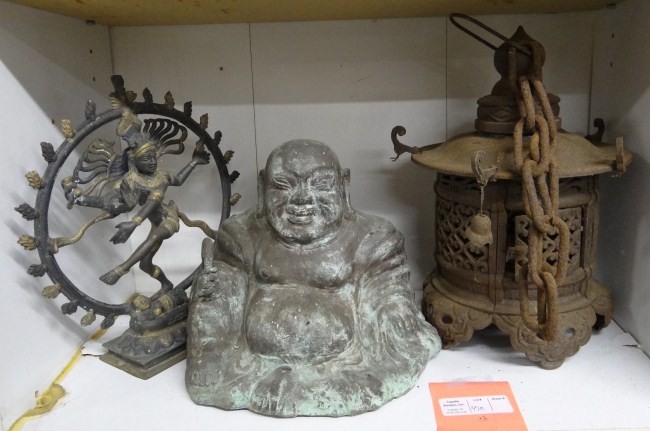 Lot including hollow metal Buddha 16754e