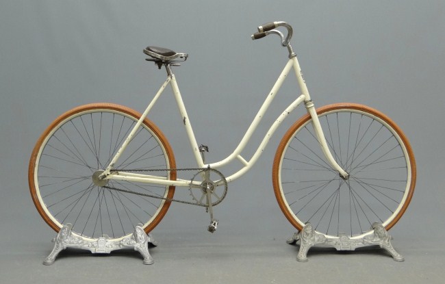 C. 1896 Barnes White Flyer ladies model