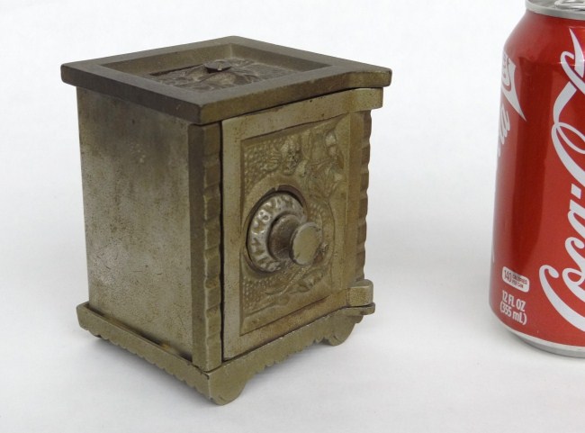 Early nickel plated iron safe bank 167c76