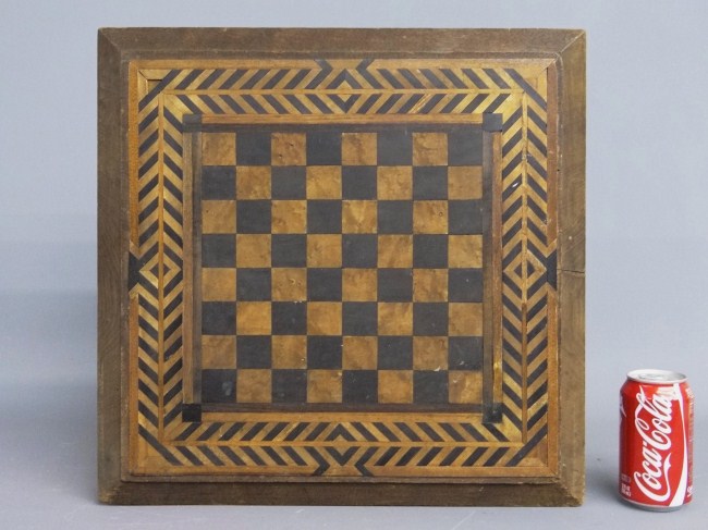 Early 20th c Marquetry gameboard  167c9c