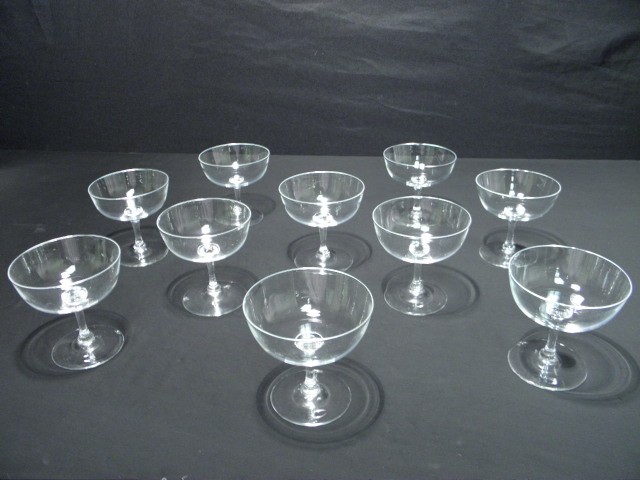 Ten vintage crystal Steuben champagne 16b429