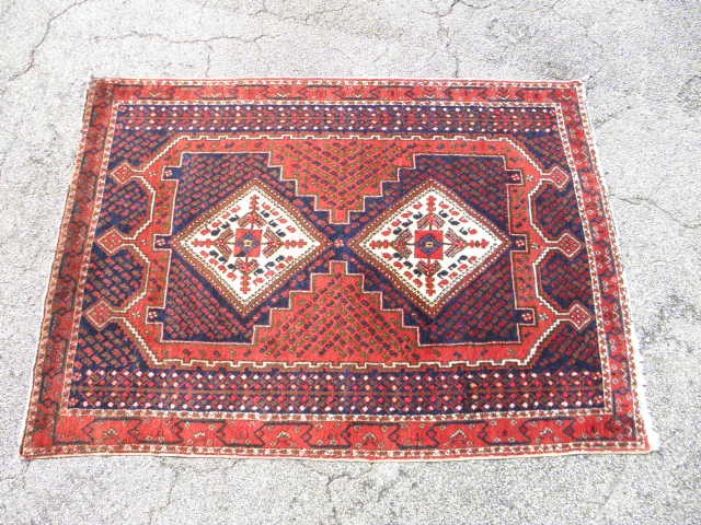 Small wool oriental style carpet  16b4b7