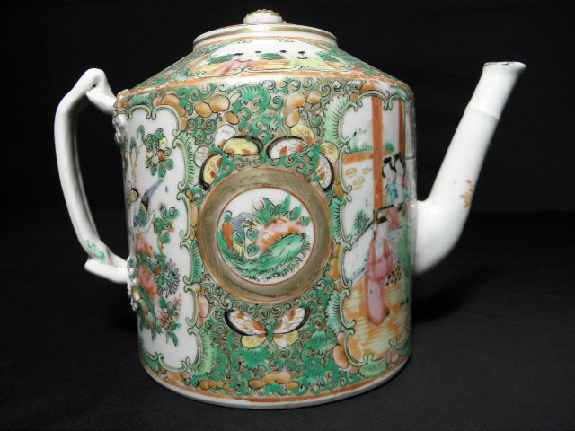 Chinese export Rose Medallion porcelain 16b4bd