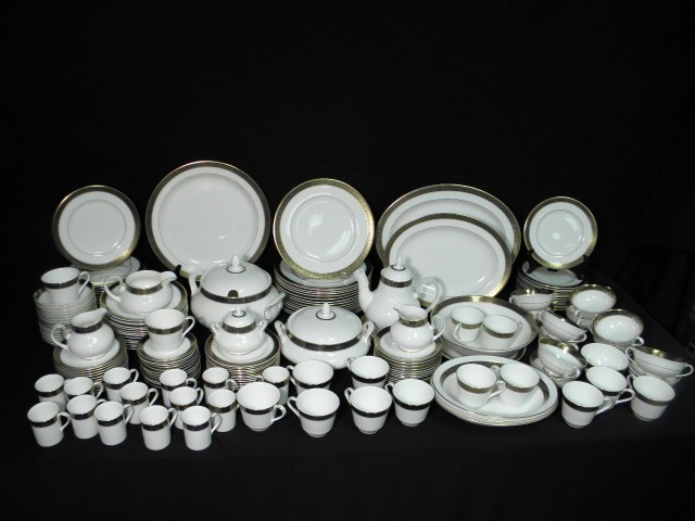 Royal Doulton Rochelle porcelain