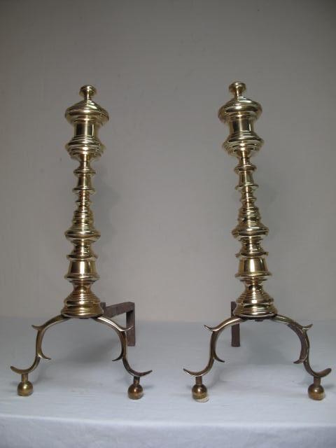 Pair of antique Chippendale style 16b9a3