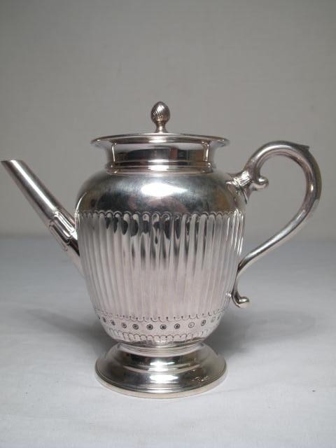 Small Sterling silver teapot Hallmarked  16ba75