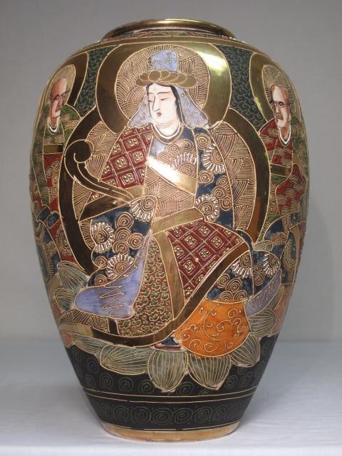 Japanese Moriage decorated earthenware 16baa1