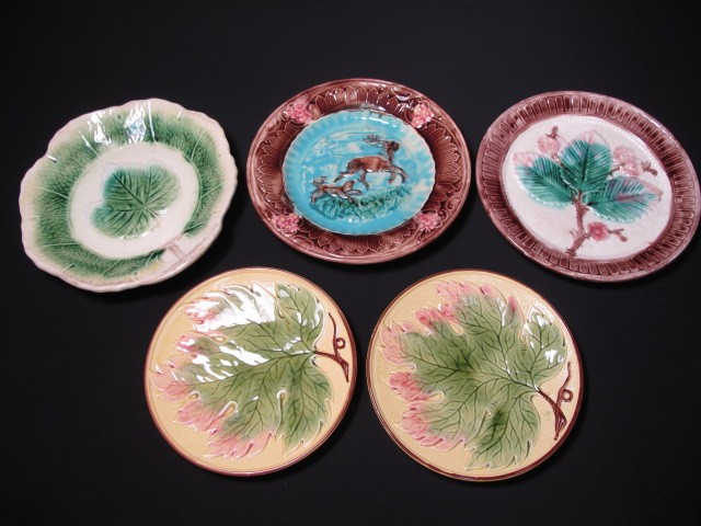 Lot of four Majolica plates and