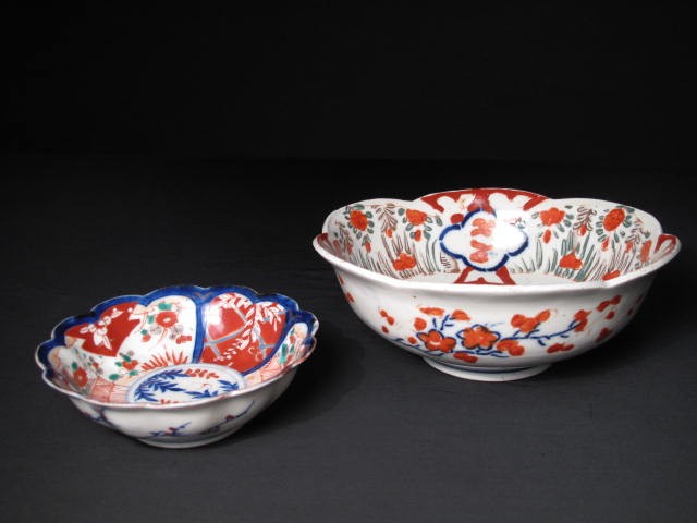 Two painted Imari bowls One is 16bad8