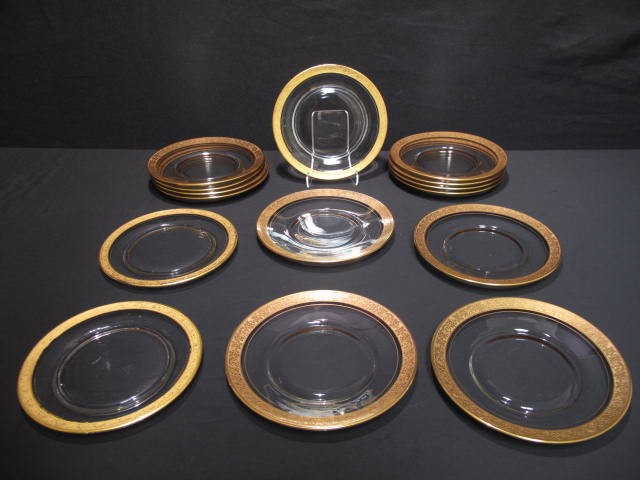 Fifteen gilt rimmed glass plates  169a29