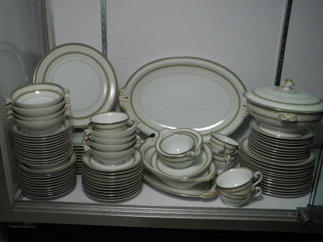 Meito porcelain dinnerware. 87