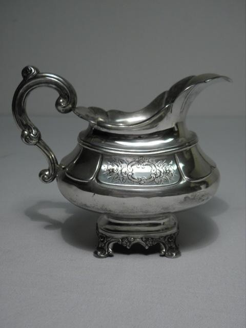 19th century Dutch silver creamer 16d119