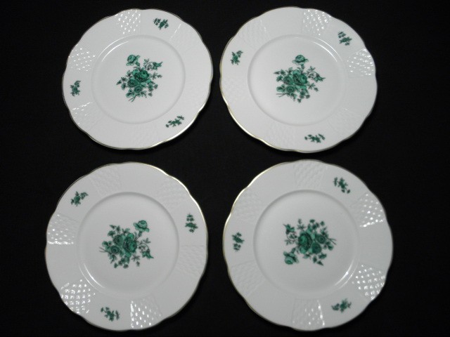 Four Vista Alegre Portuguese porcelain