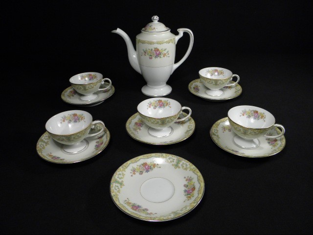 Noritake Japanese porcelain partial