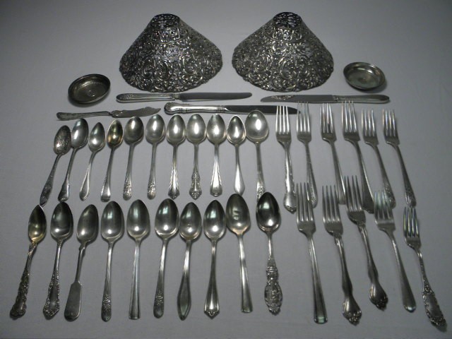 Lot of assorted sterling silver 16d191