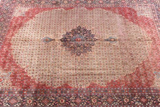 MOUD RUG. - 10 ft. 5 in. x 12 ft.