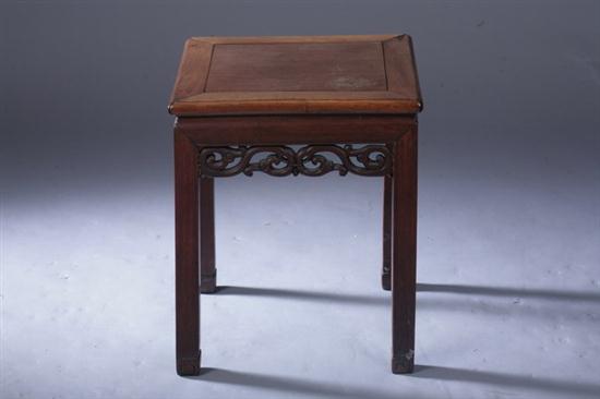 CHINESE ROSEWOOD STOOL. - 20 in.