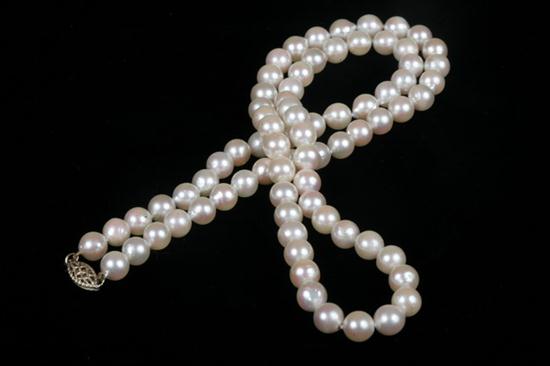 24 IN MATCHED CULTURED PEARL NECKLACE  16d715