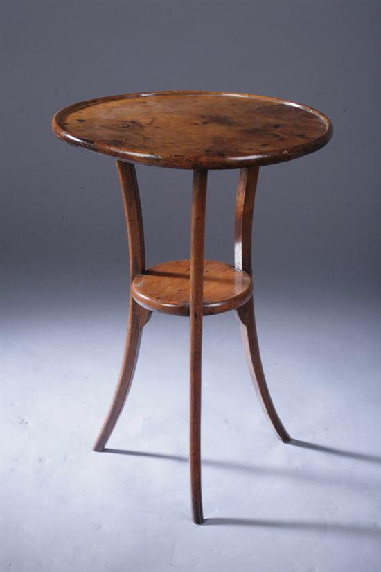 ENGLISH OYSTER-GRAINED WALNUT ROUND-TOP