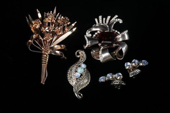 COLLECTION VINTAGE COSTUME JEWELRY
