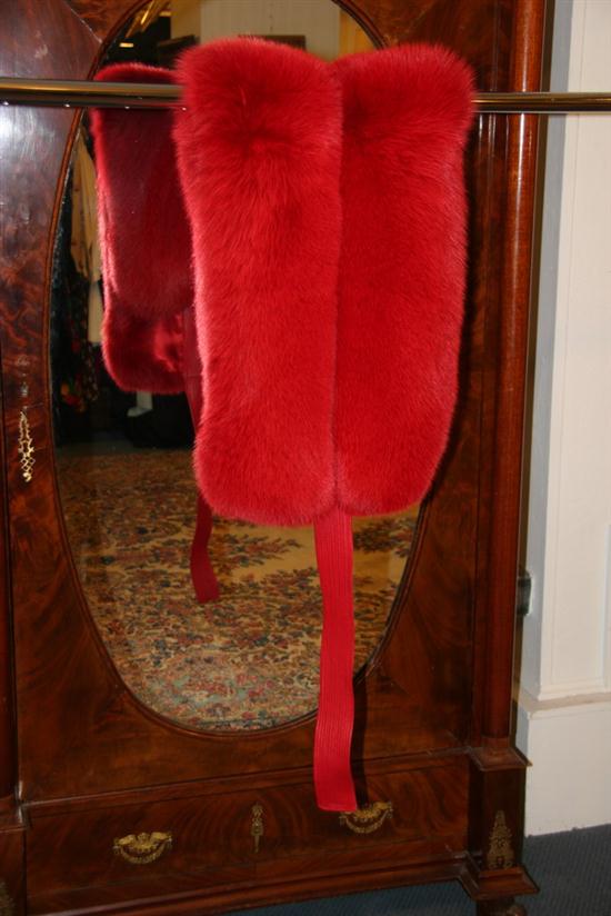 RED FOX FUR AND LEATHER WRAP. With
