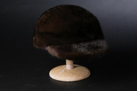 LENORE MARSHALL MINK HAT  16d926