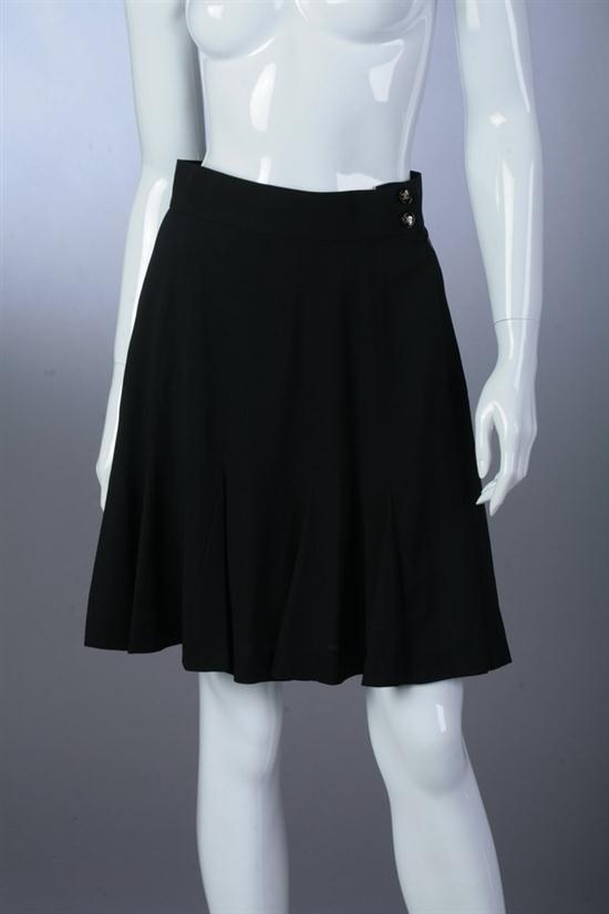 CHANEL WOOL AND SILK BLACK PLEATED 16d93c
