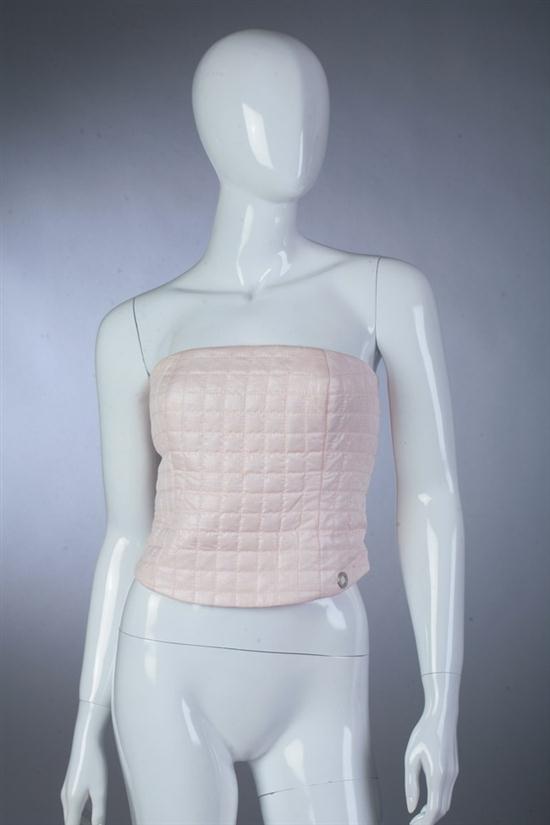 CHANEL PINK QUILTED BUSTIER. 2000;