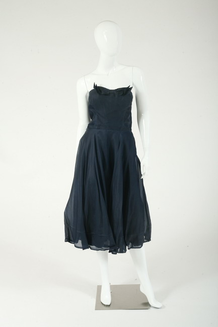 VINTAGE FILCOL NAVY ORGANZA COCKTAIL