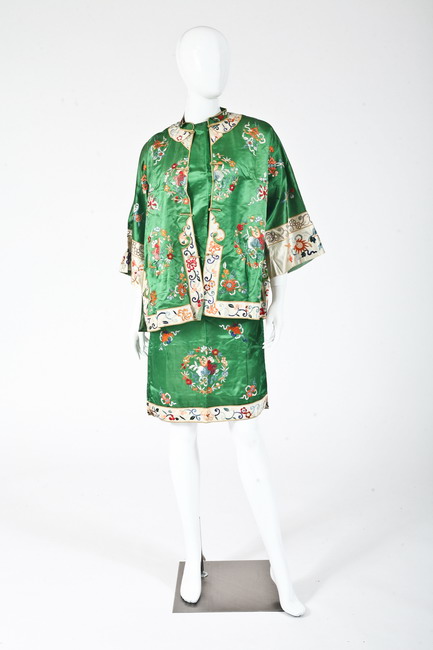 CHINESE EMBROIDERED DRESS AND JACKET  16da5f