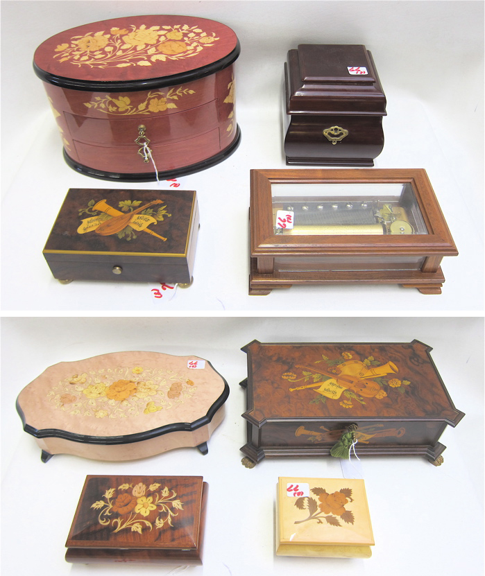 A COLLECTION OF EIGHT MUSIC BOXES  16dafd