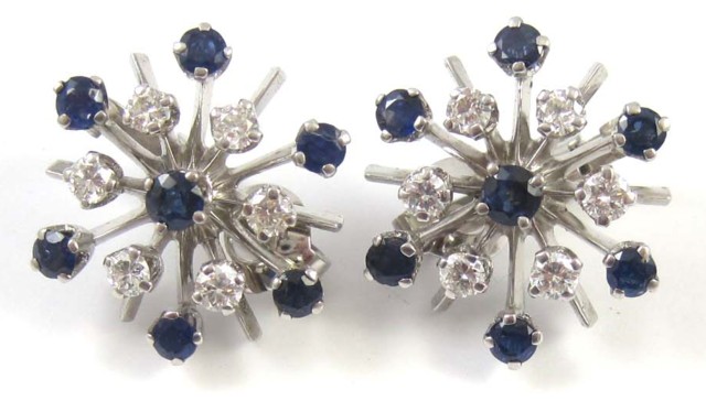 PAIR OF SAPPHIRE AND DIAMOND EARRINGS 16db1d