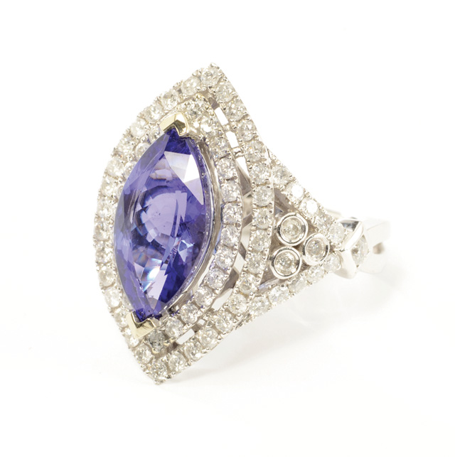 TANZANITE DIAMOND AND FOURTEEN 16db21